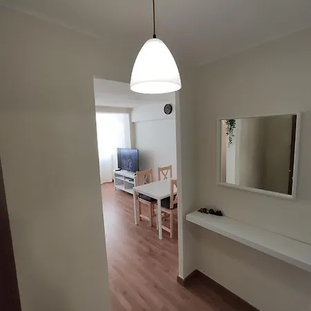 Apartment Sweet In The West